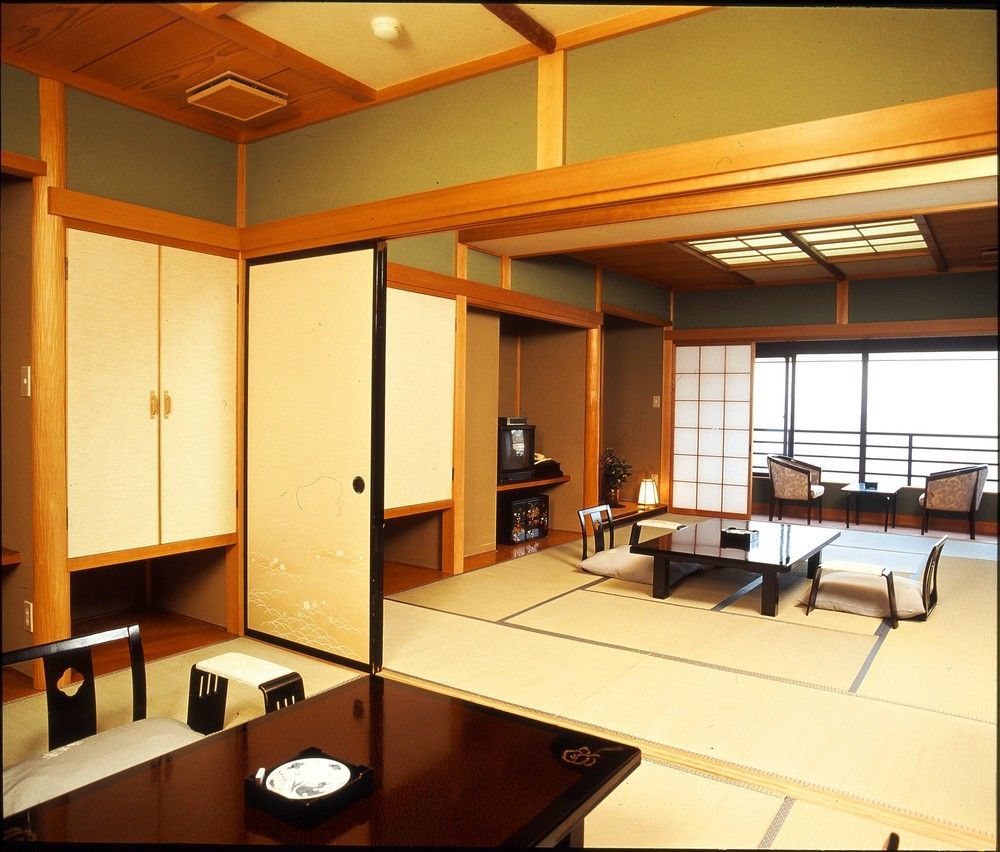 Shin Kaikatei Izumi Hotel Izu  Exterior photo
